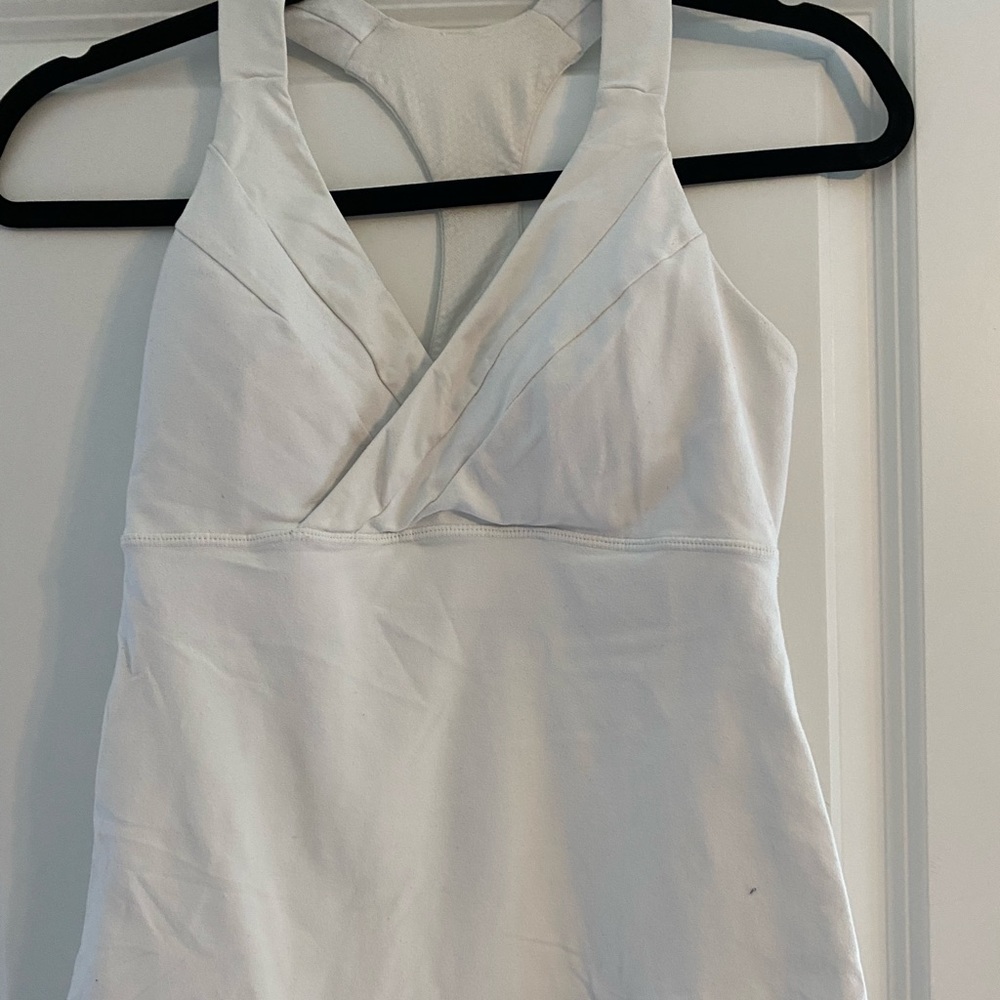Lululemon tank top